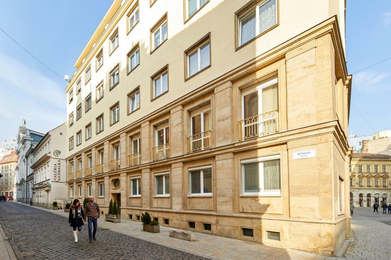 Pikachu'S Gallery - Historical Old Town Братислава Екстер'єр фото